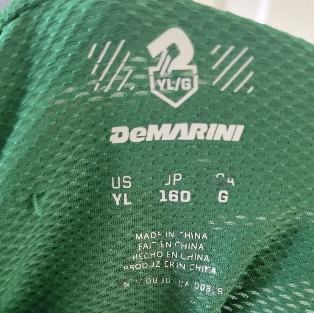 Boy DeMarini Game Day Short Sleeve Baseball Shirt Size Youth/Large